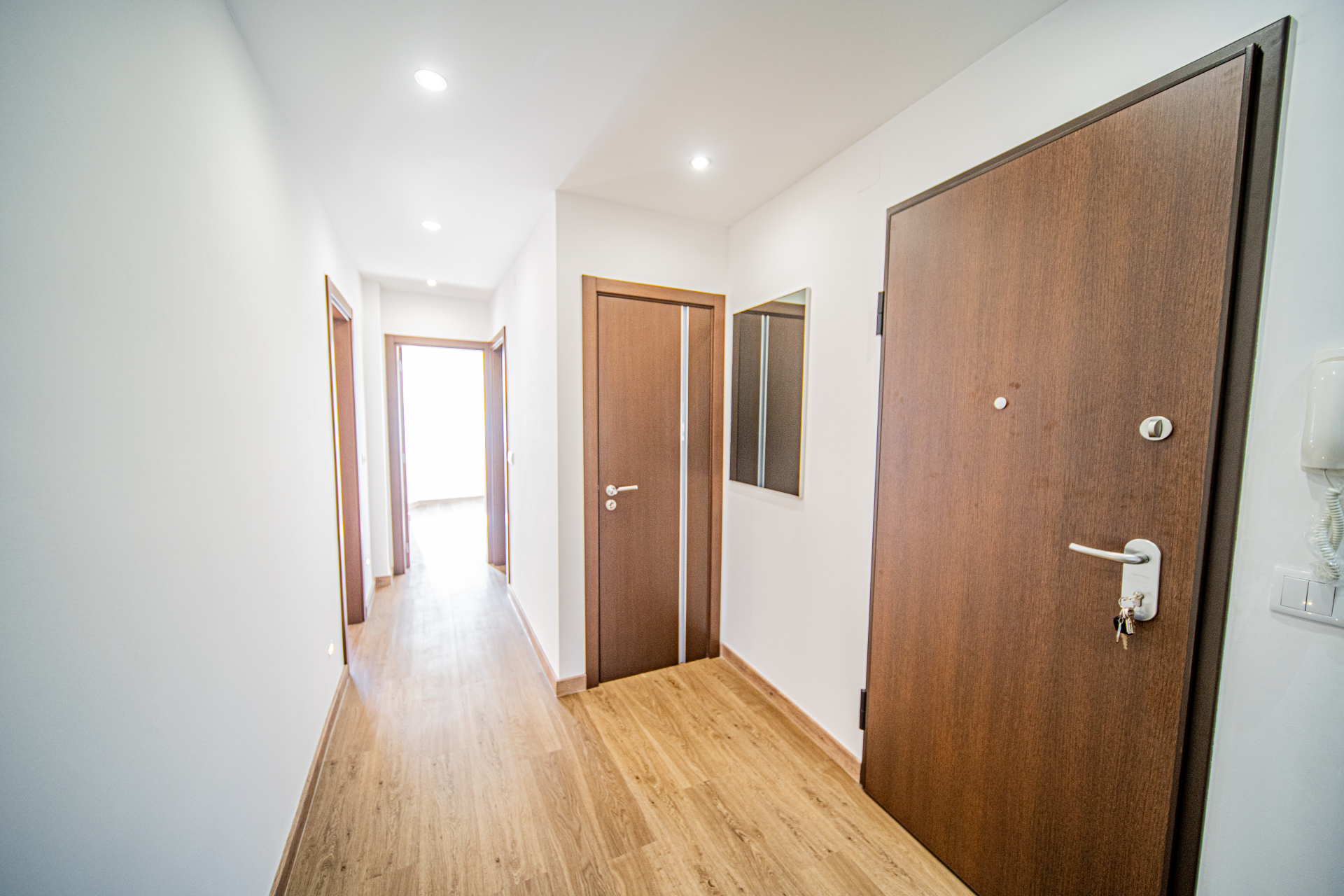 Apartamento T3 transformado em T2 Remodelado