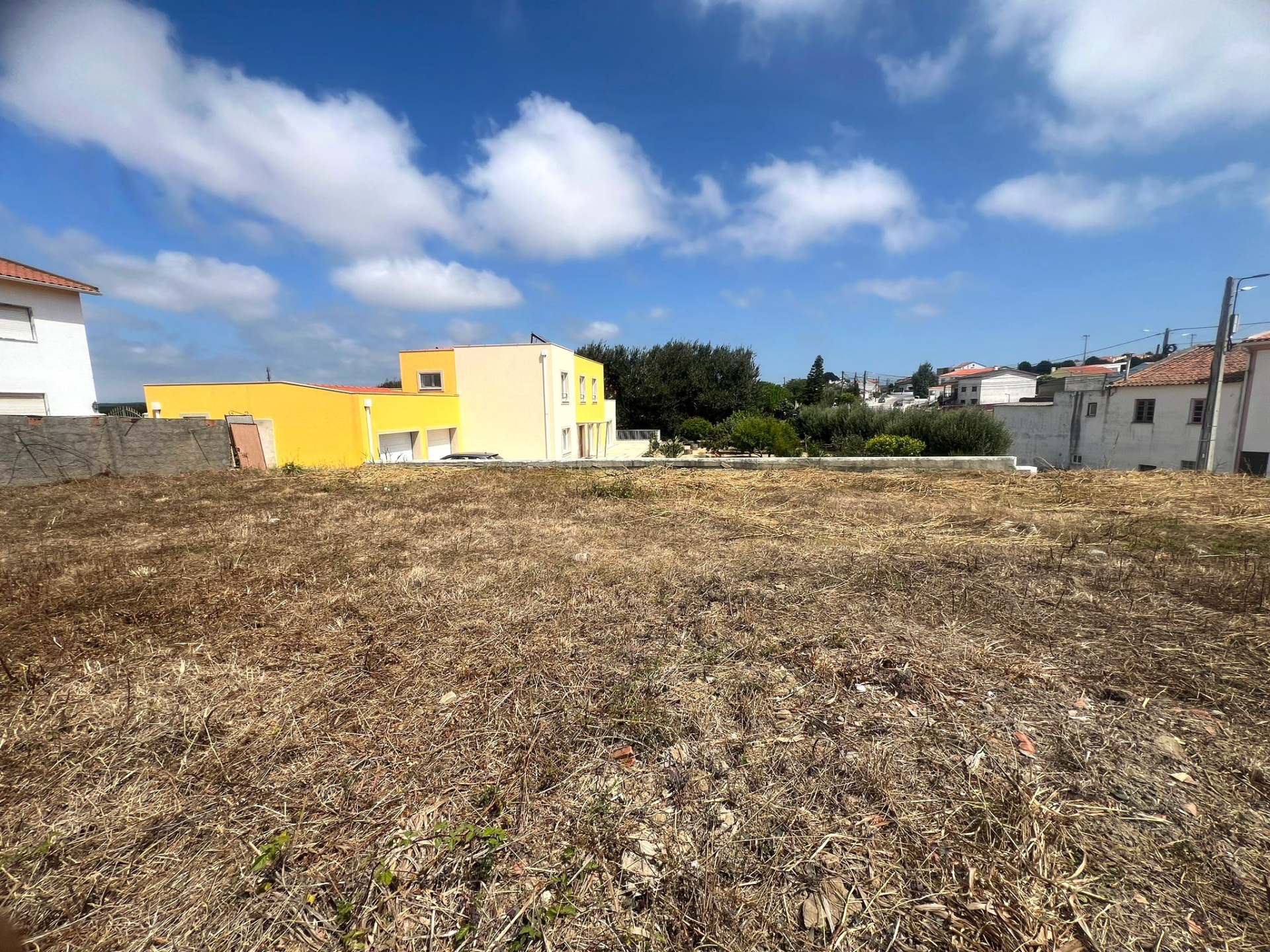 Terreno para construção centro de Atouguia da Baleia