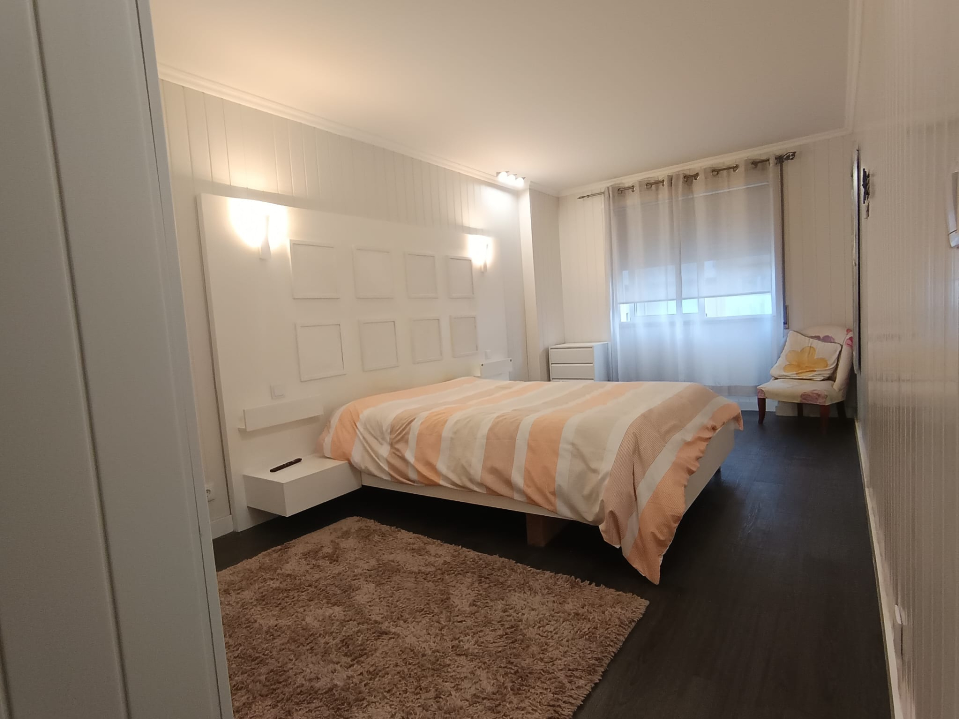 Apartamento T2 em Massamá.