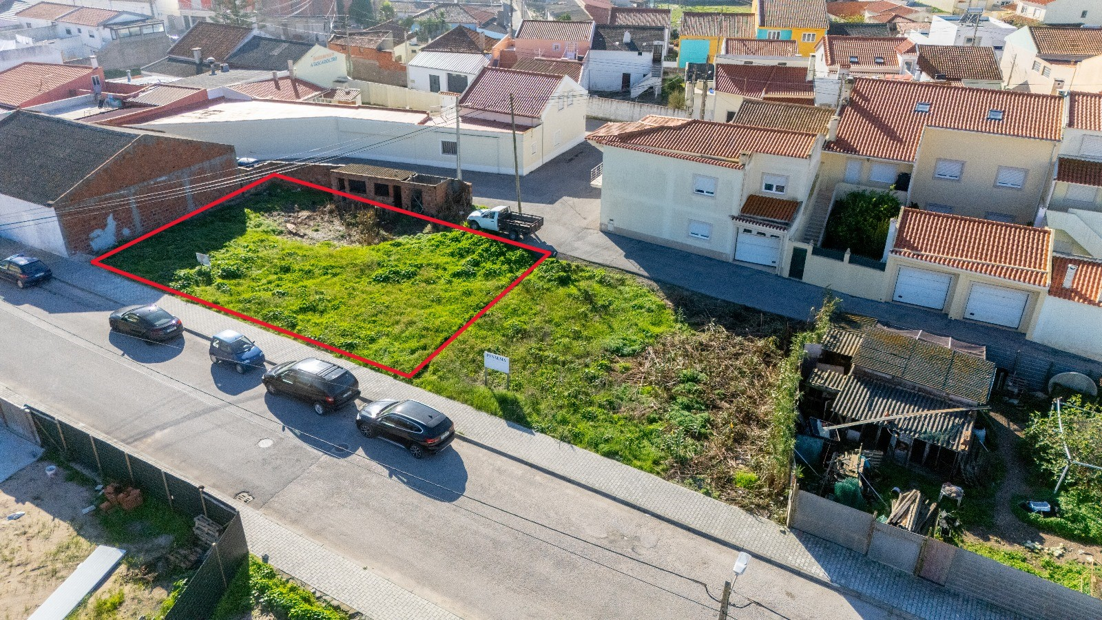 Plot with approved project for 5-bedr. house in Ferrel