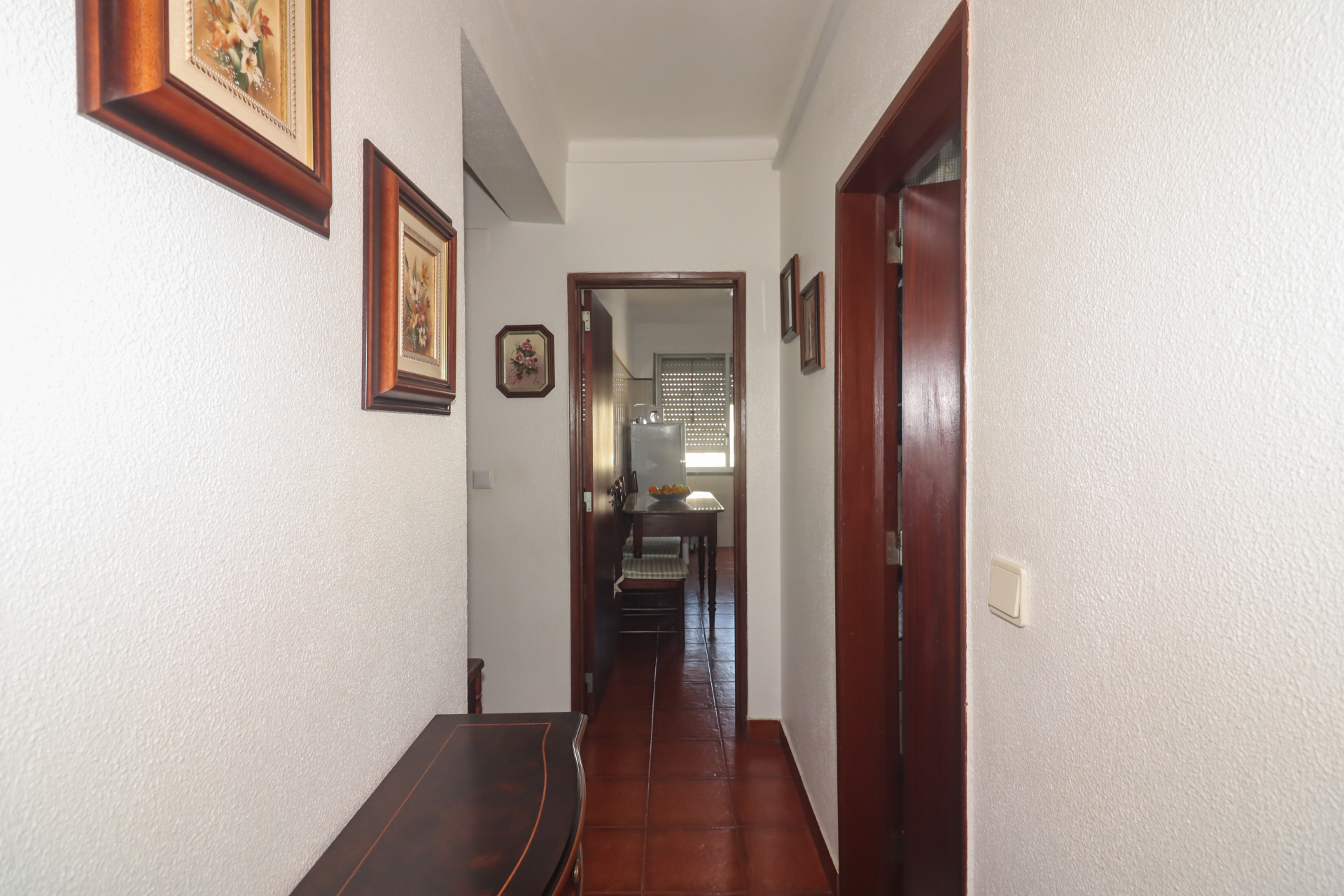 Apartamento T3 no Centro da Castanheira do Ribatejo – Excelente Localização