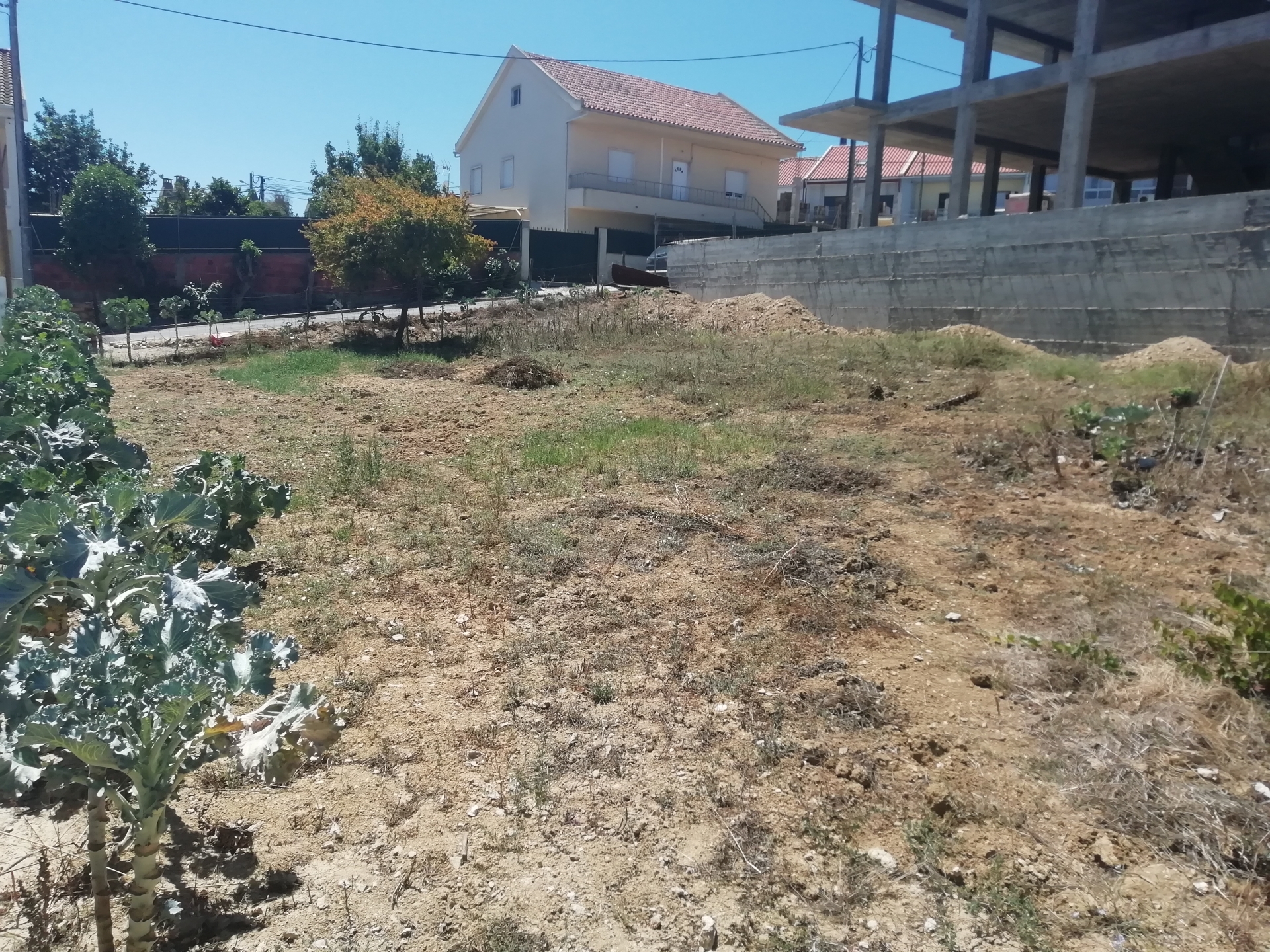 Lote de Terreno para construção de moradia no Bairro das Maroitas ( São João da Talha)