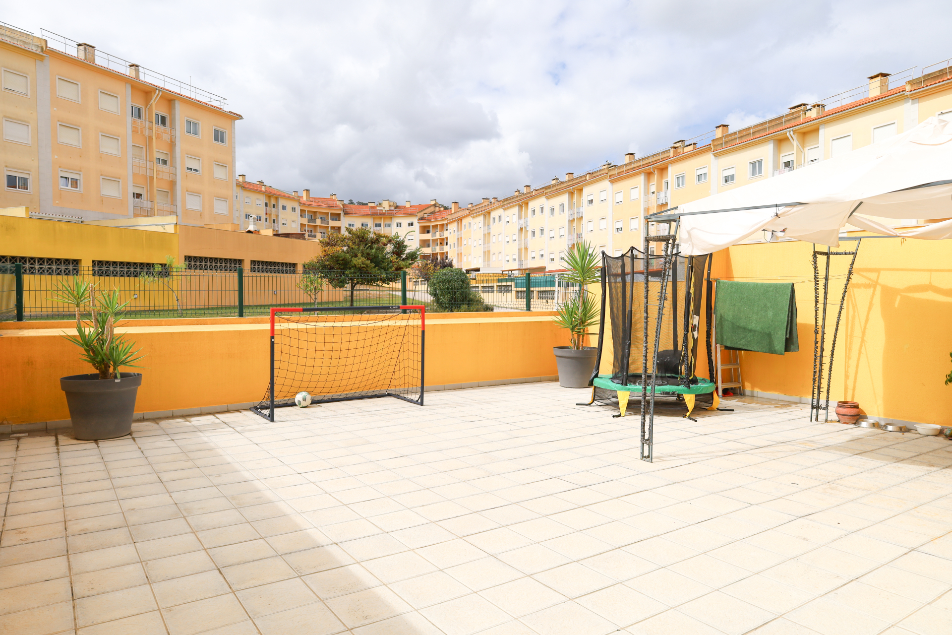 2 bedroom apartment with terrace Alenquer