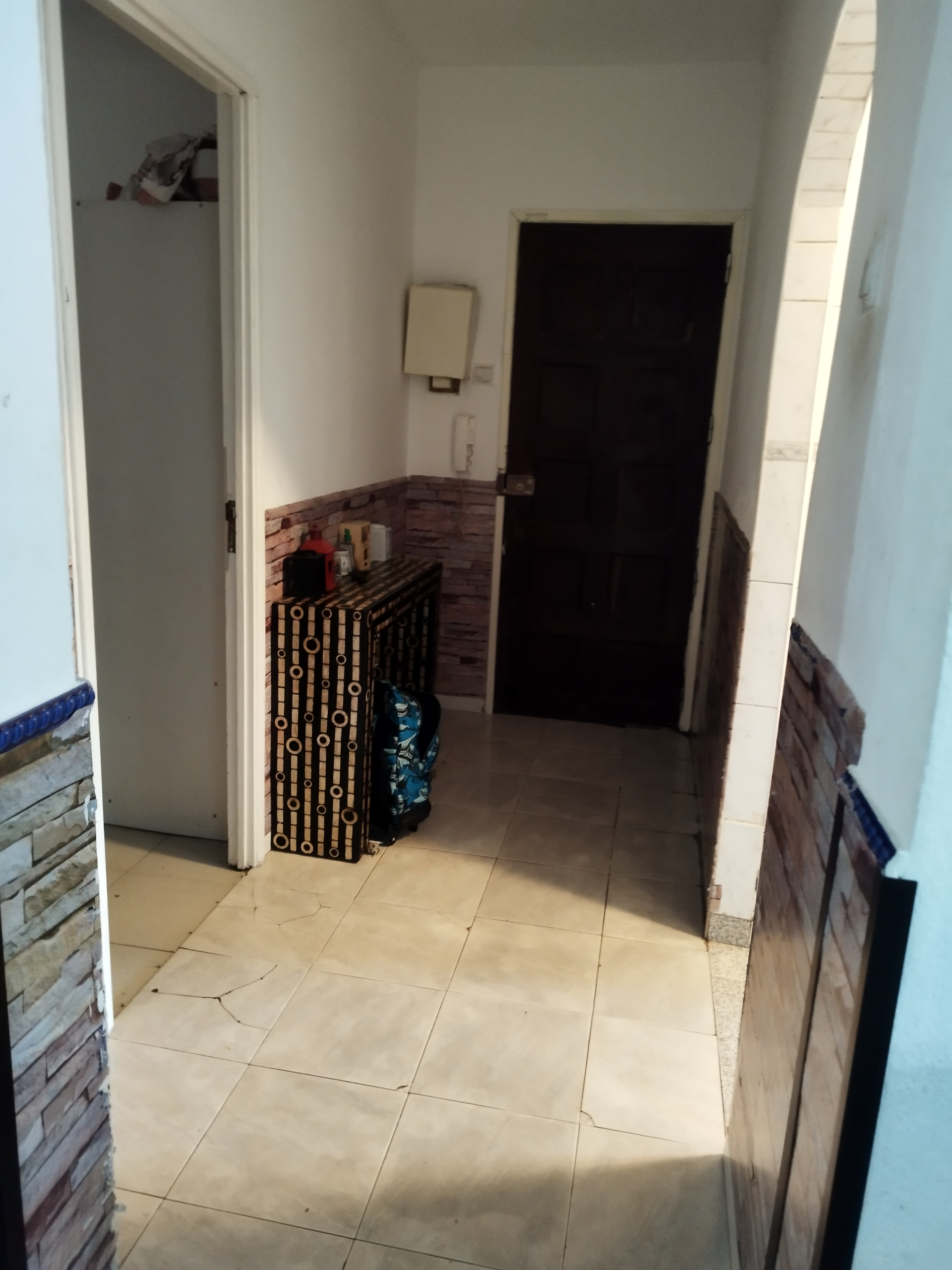 2 bedroom apartment in Vialonga in the Icesa neighborhood