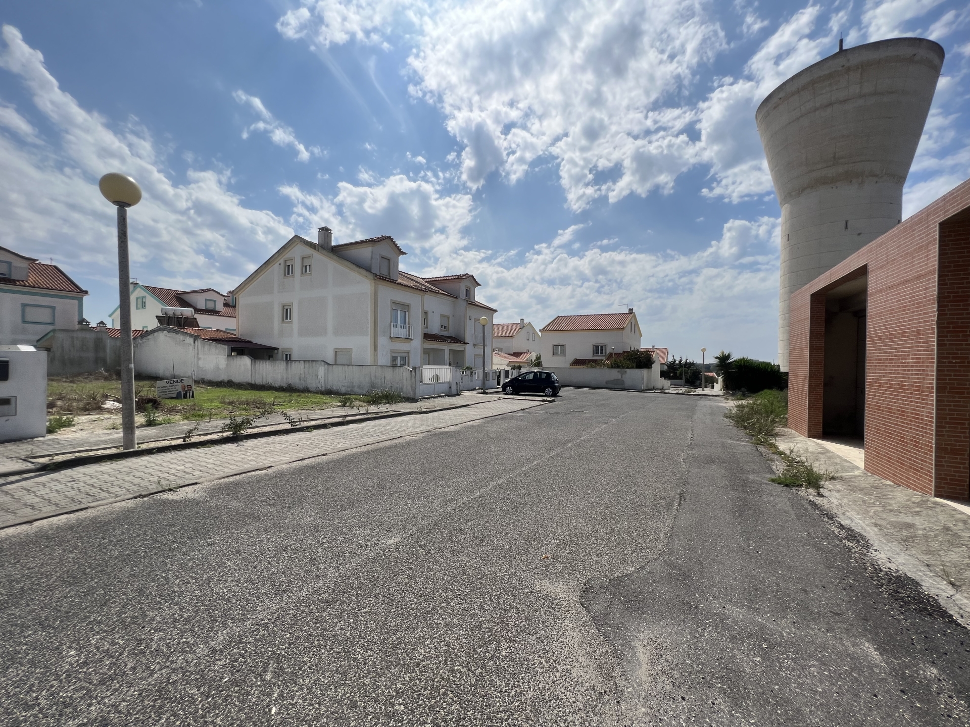 Terreno para Construção com Vista para o Pôr do Sol