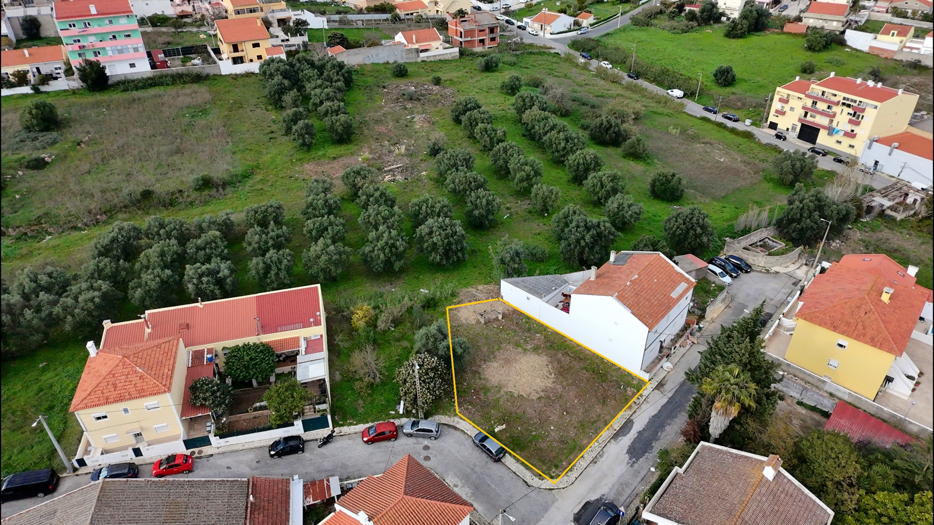 Terreno Urbano em Santa Iria com 403,80m2