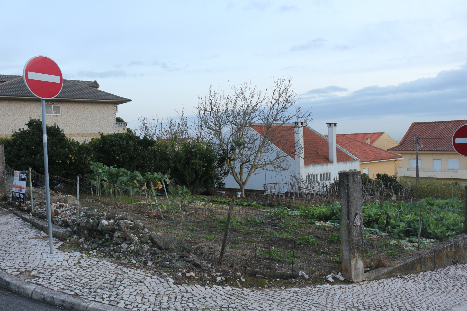 ⚫🟠 Terreno Casal da Silveira Para Construção