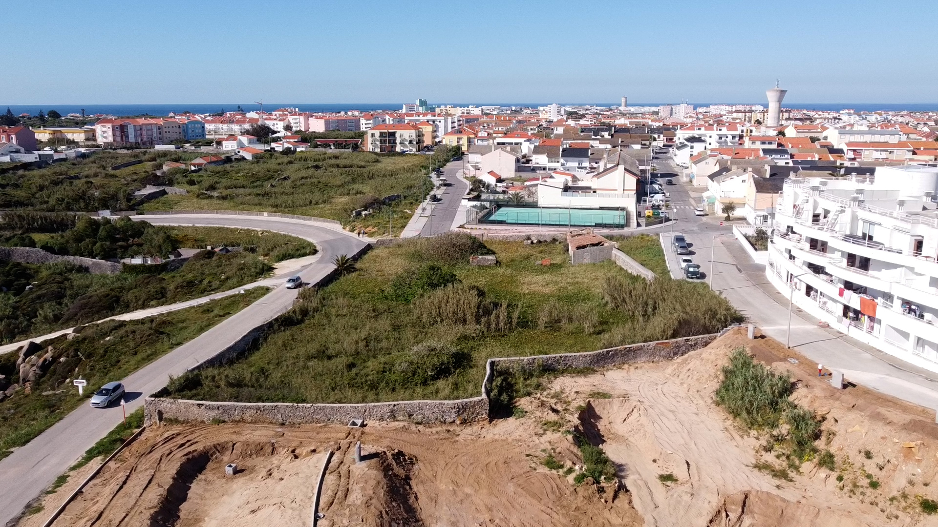 Terreno de 3.600m2 na Marginal de Peniche Vista Mar