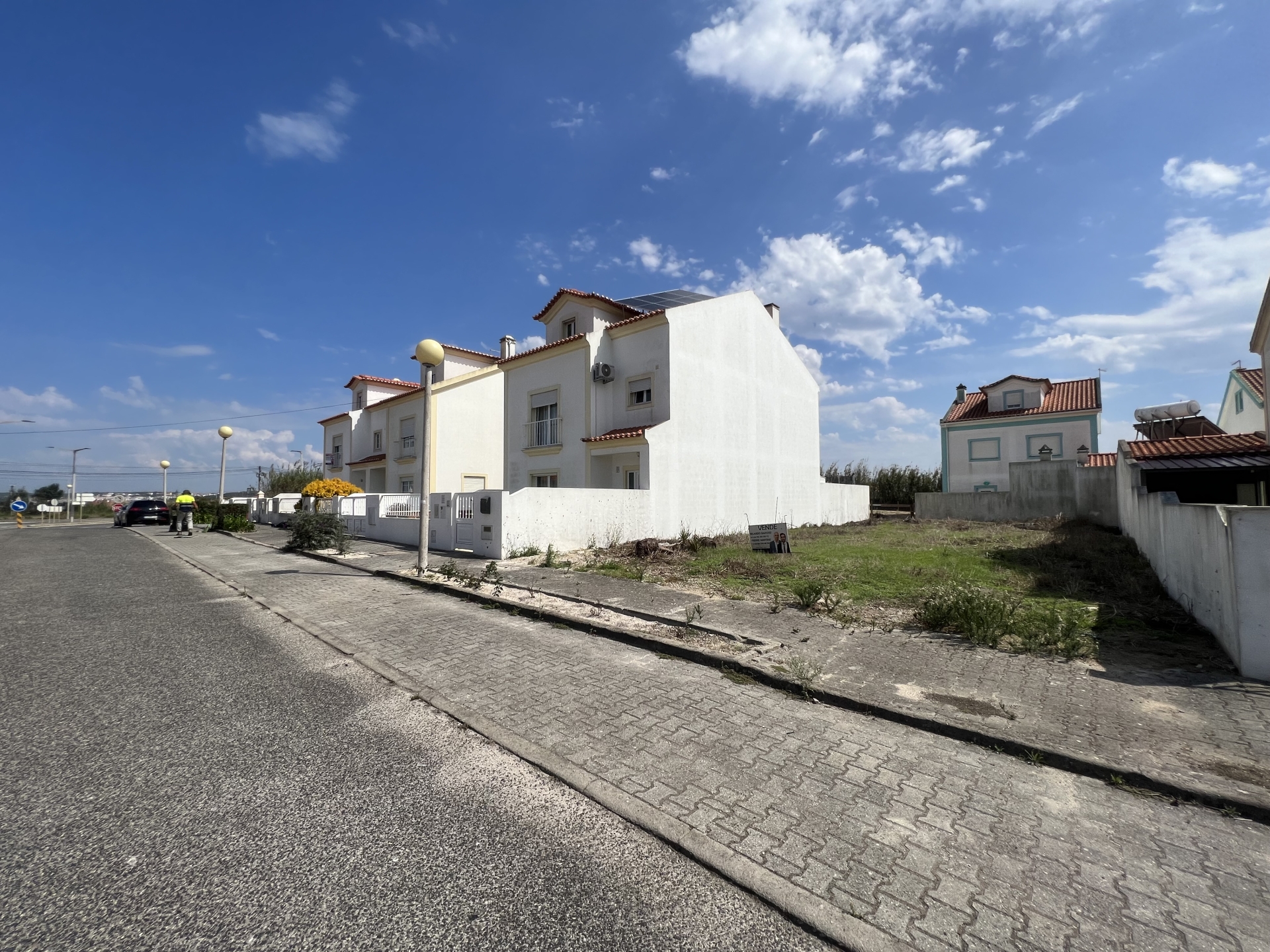 Terreno para Construção com Vista para o Pôr do Sol