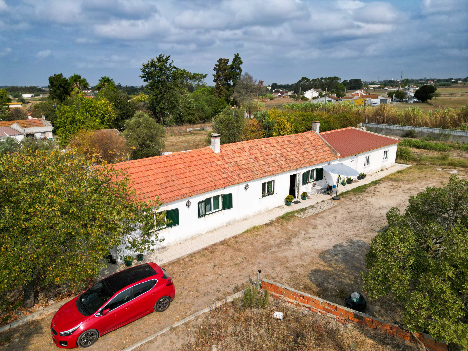 Farm with 2+2 bedroom villa with 100 m2 on agricultural land with 7,500 m2