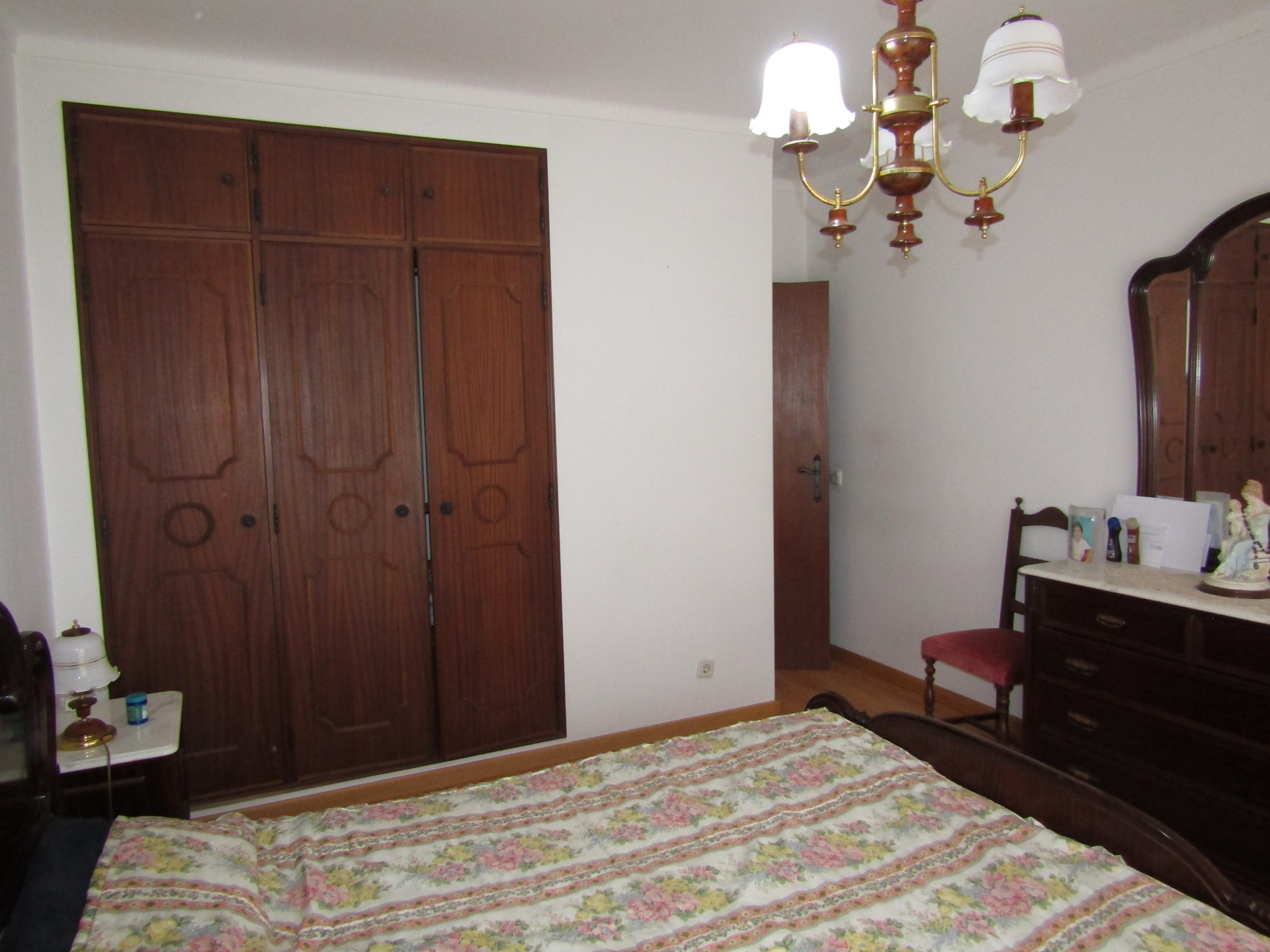 Apartamento T3 com garagem