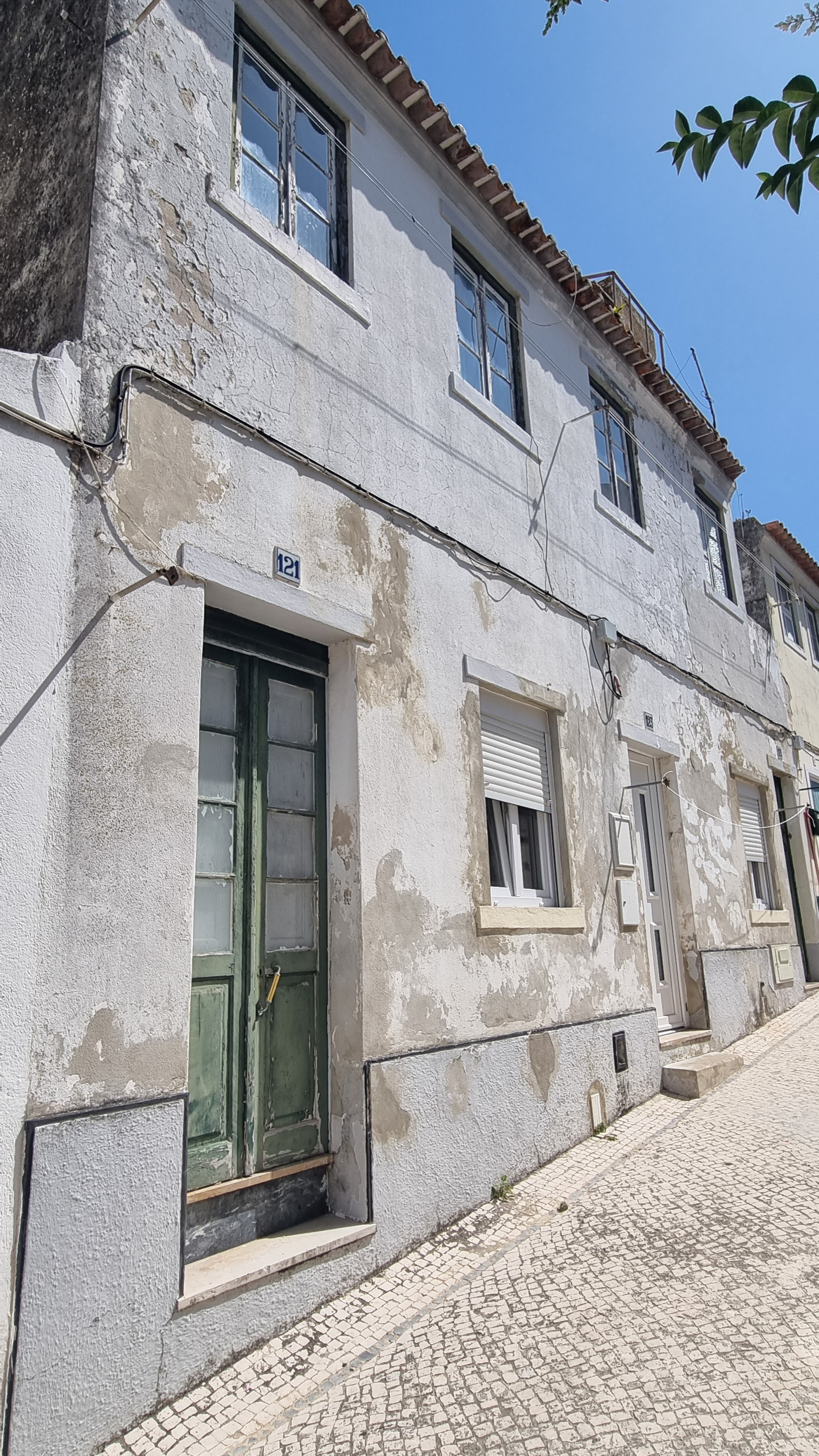 Building in Nazaré