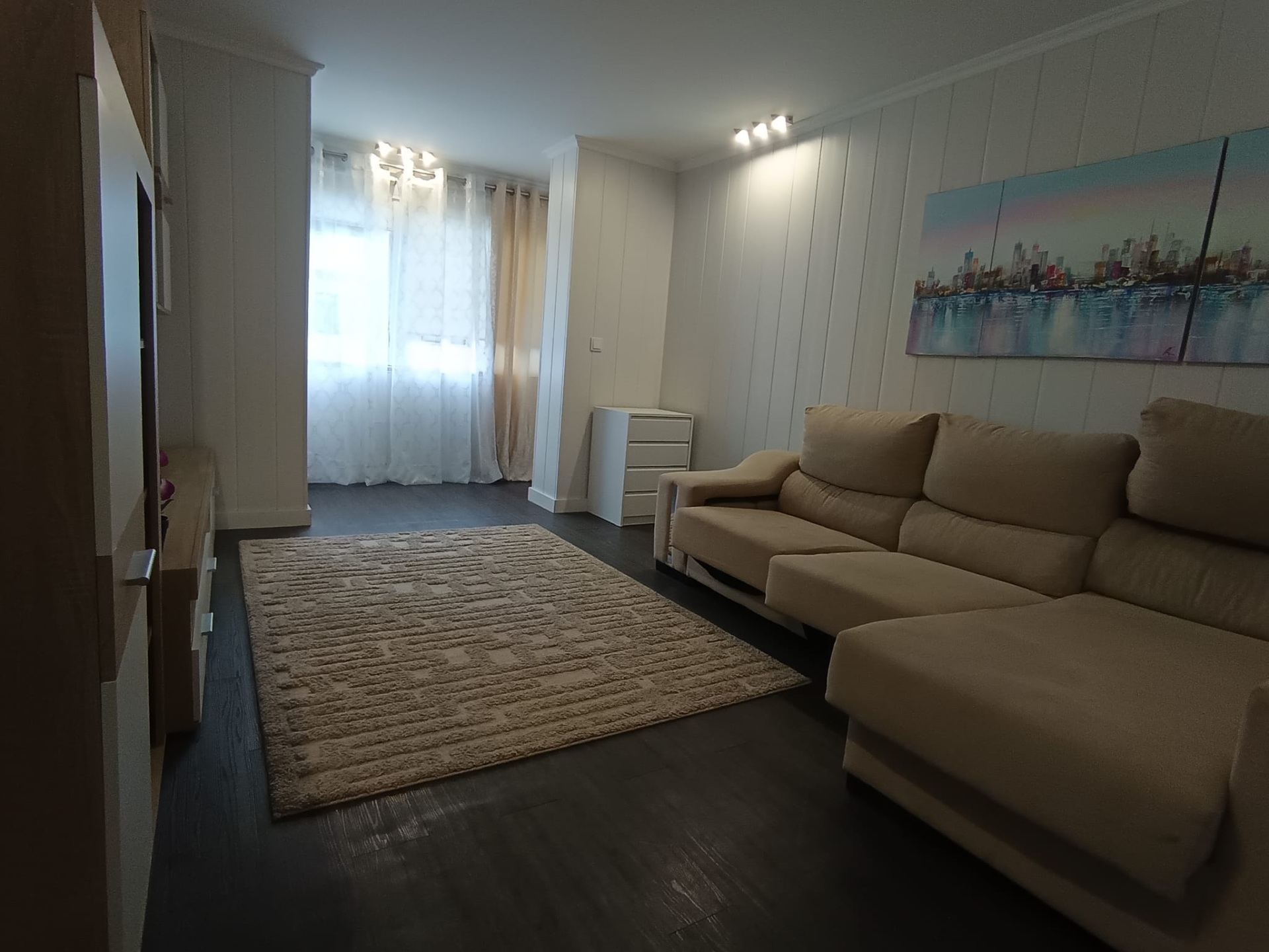 Apartamento T2 em Massamá.