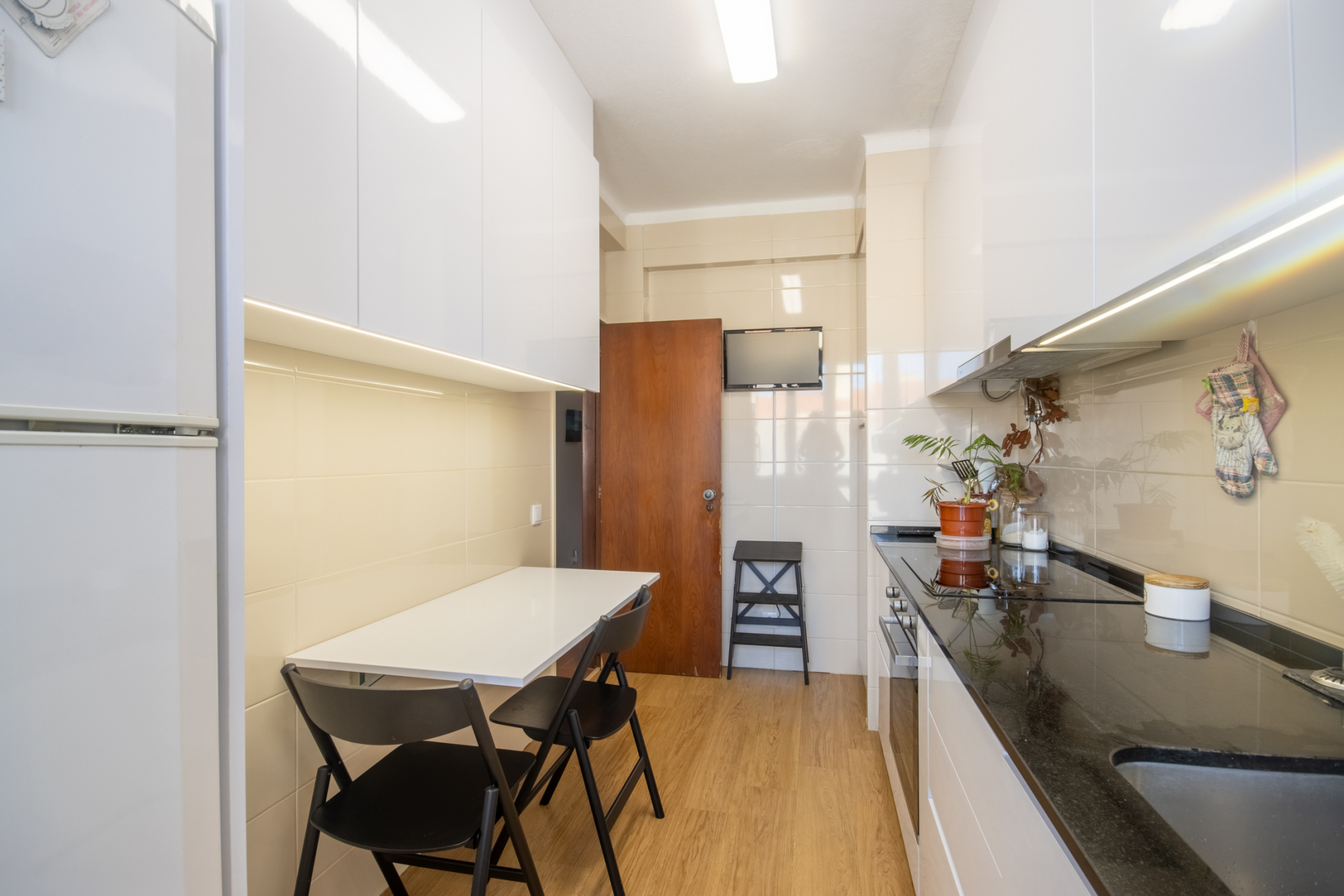 Apartamento T3 com varandas em Peniche