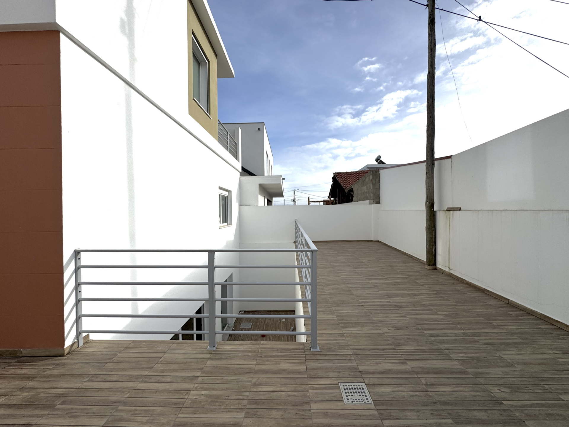 Apartamento T2 com terraço  a 500m da Praia do Baleal