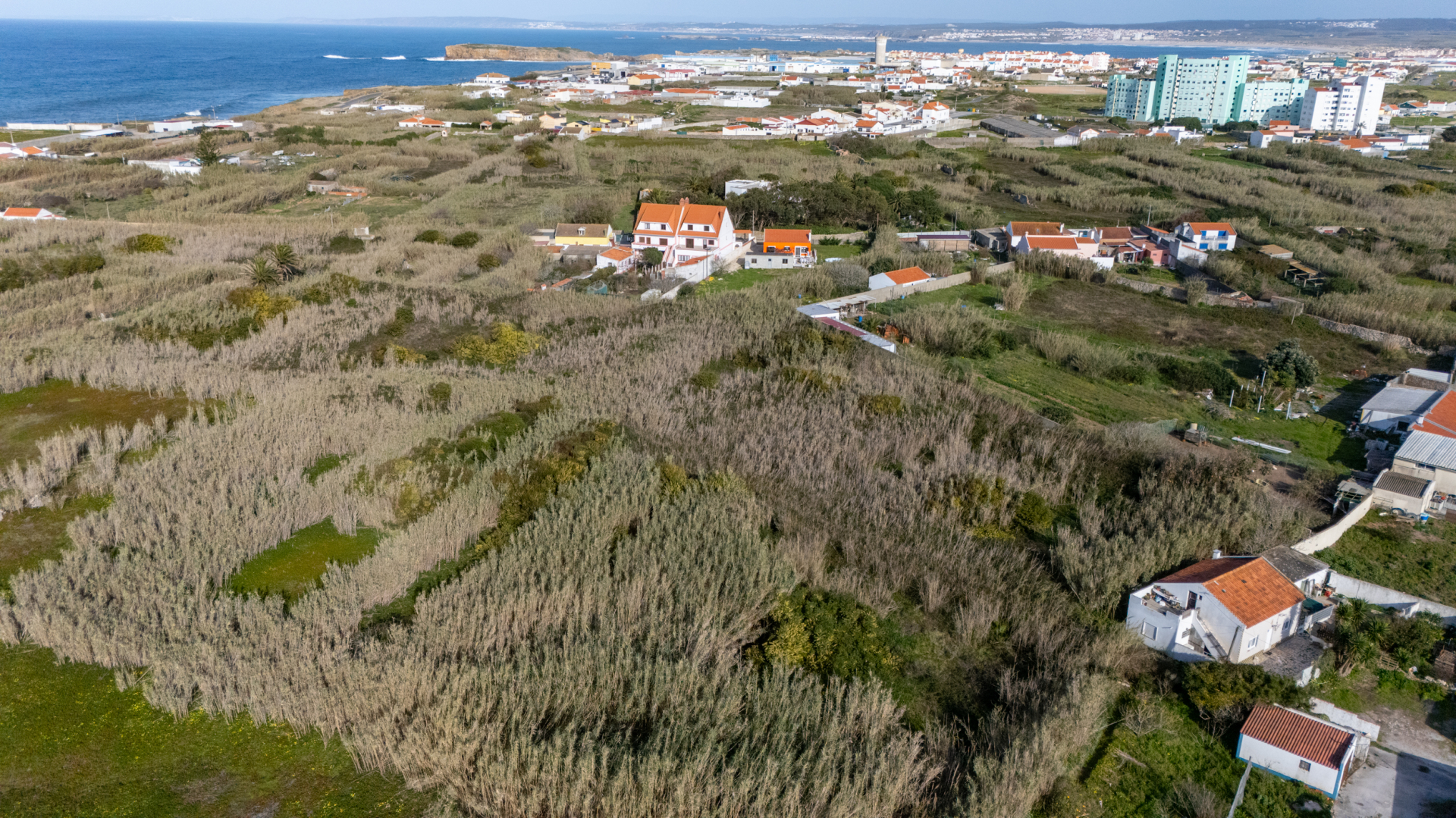 Terreno com 7.840m2 em Peniche