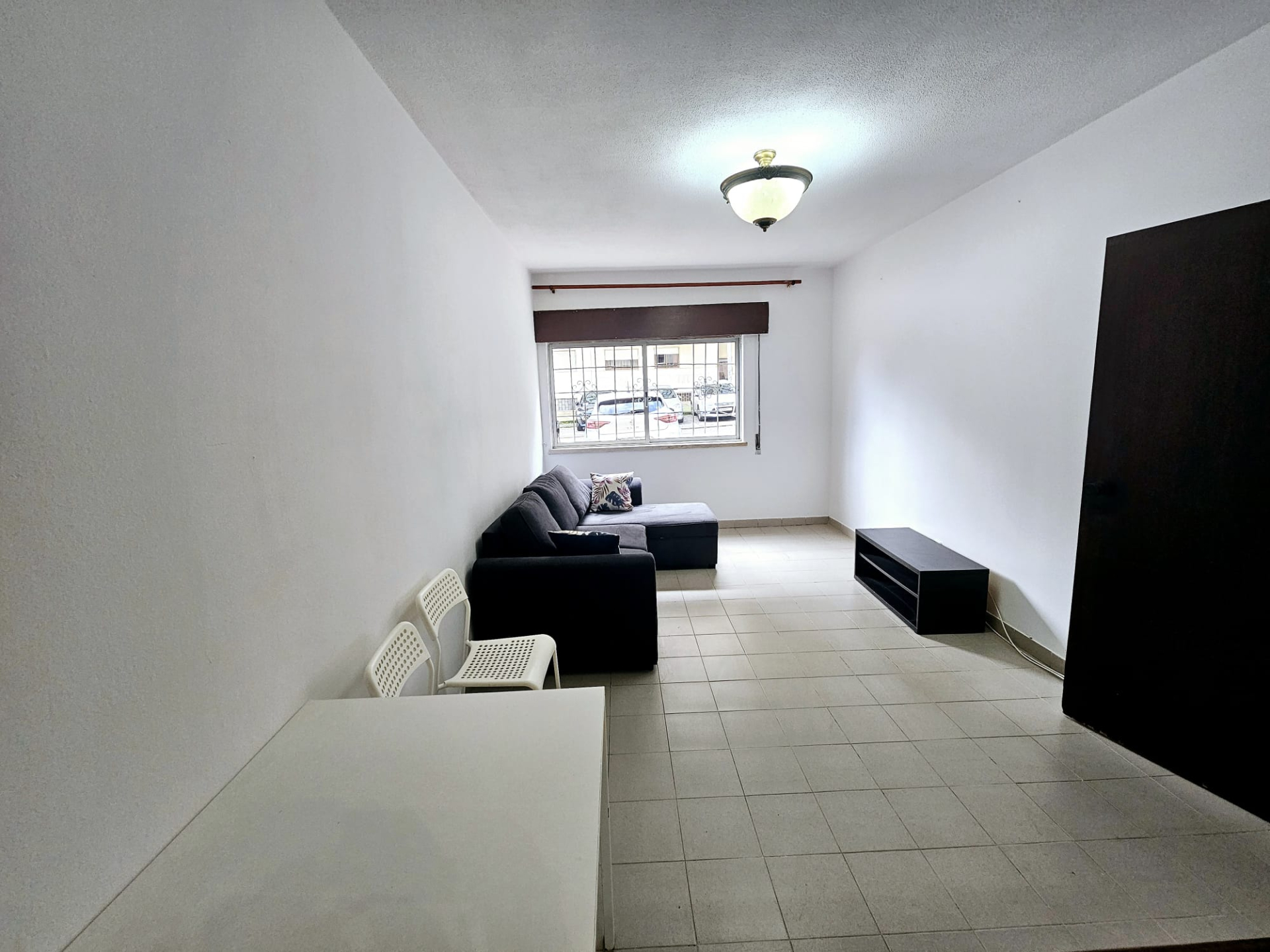 1 Bedroom Apartment Used in Rinchoa, Rio de Mouro