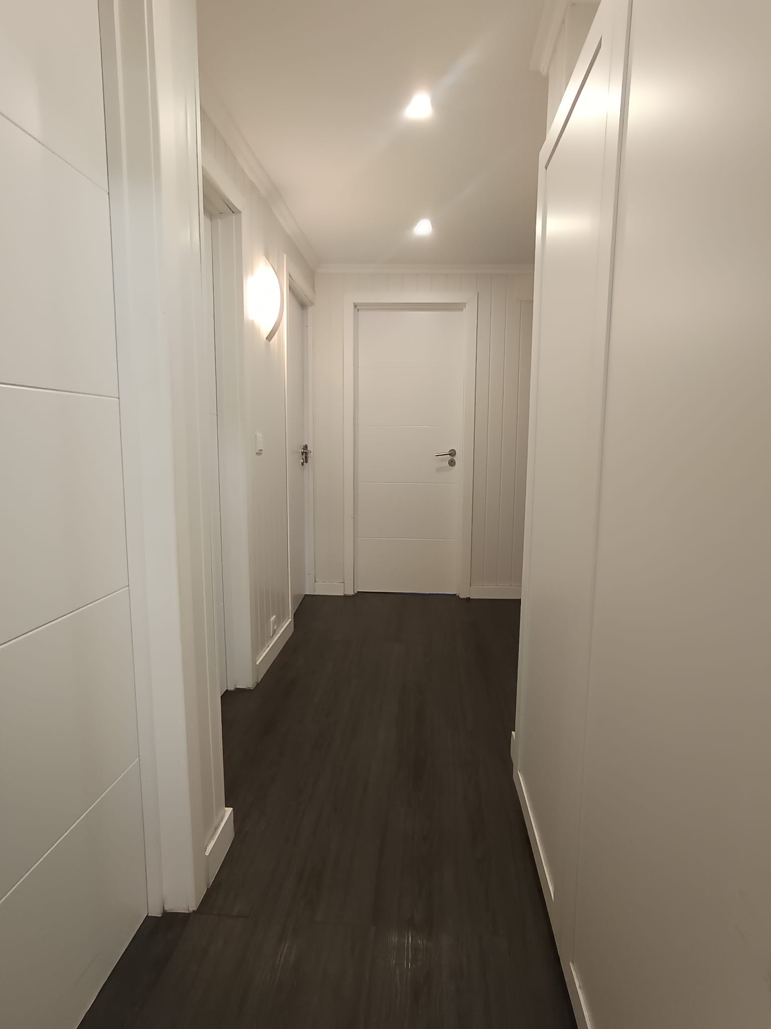 Apartamento T2 em Massamá.