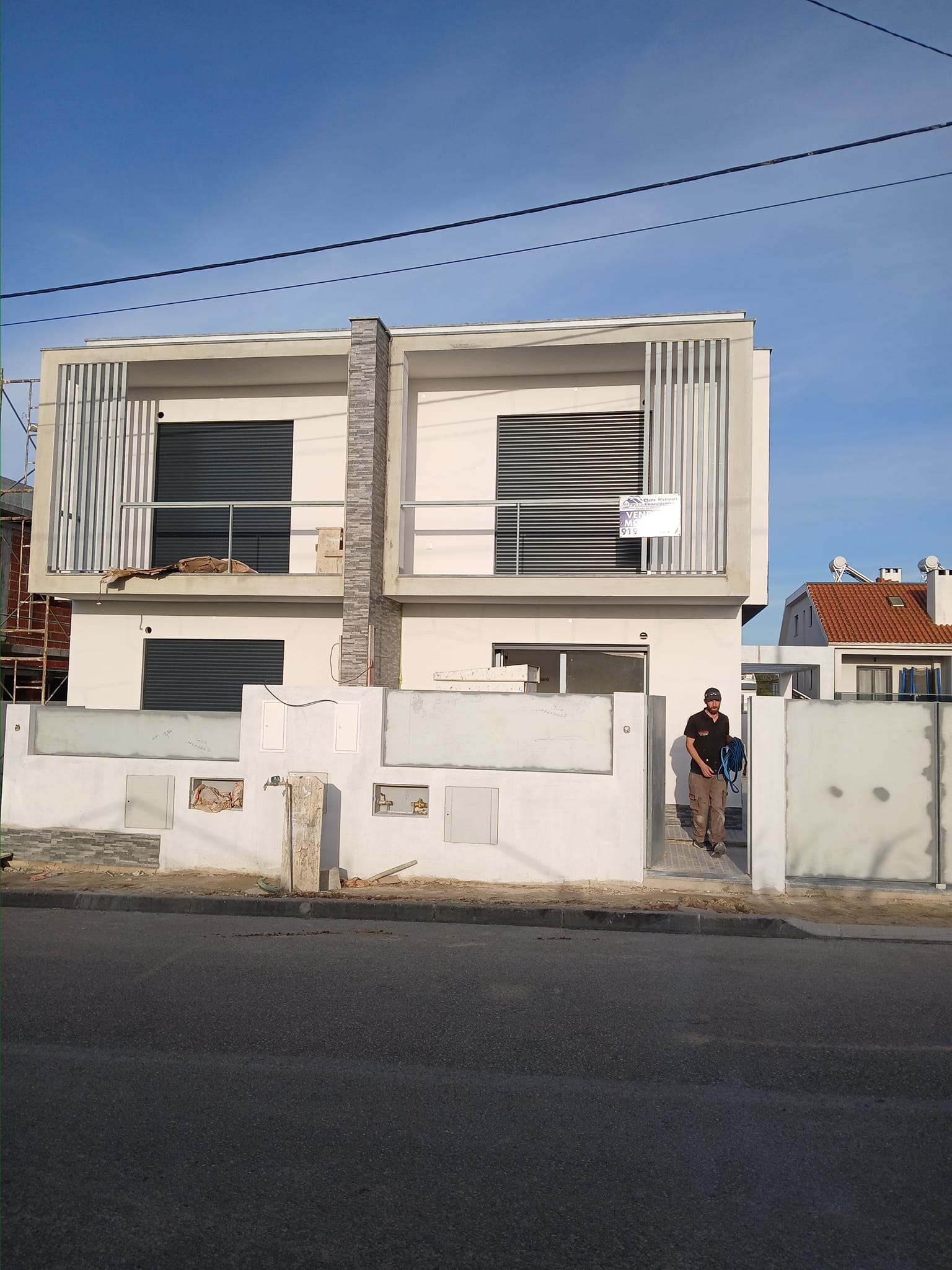 New 3-bedroom house in Fernão Ferro