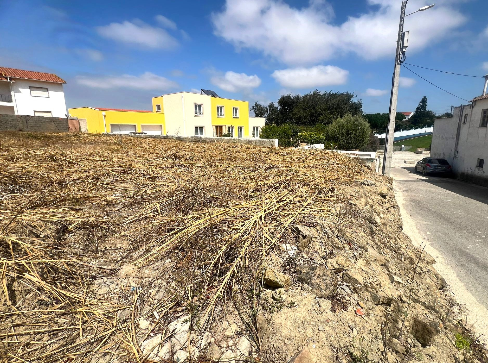 Terreno para construção centro de Atouguia da Baleia