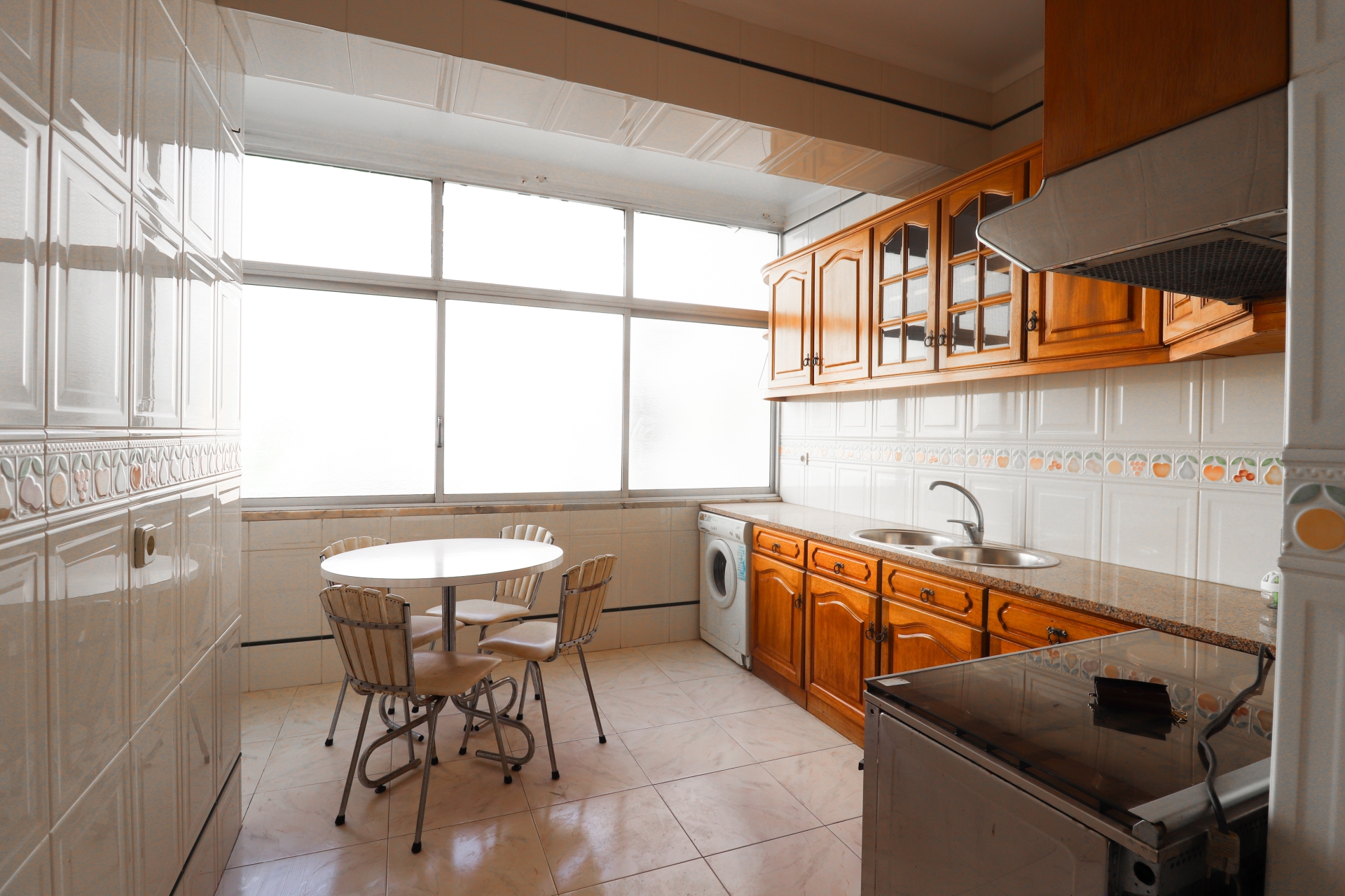 Excellent 4-bedroom apartment with elevator in Alverca