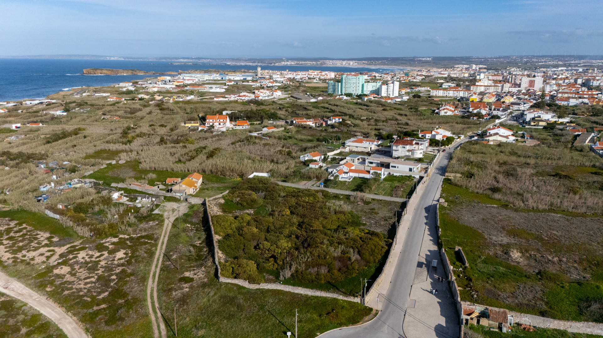 Terreno 6.000m2 com vista mar em Peniche