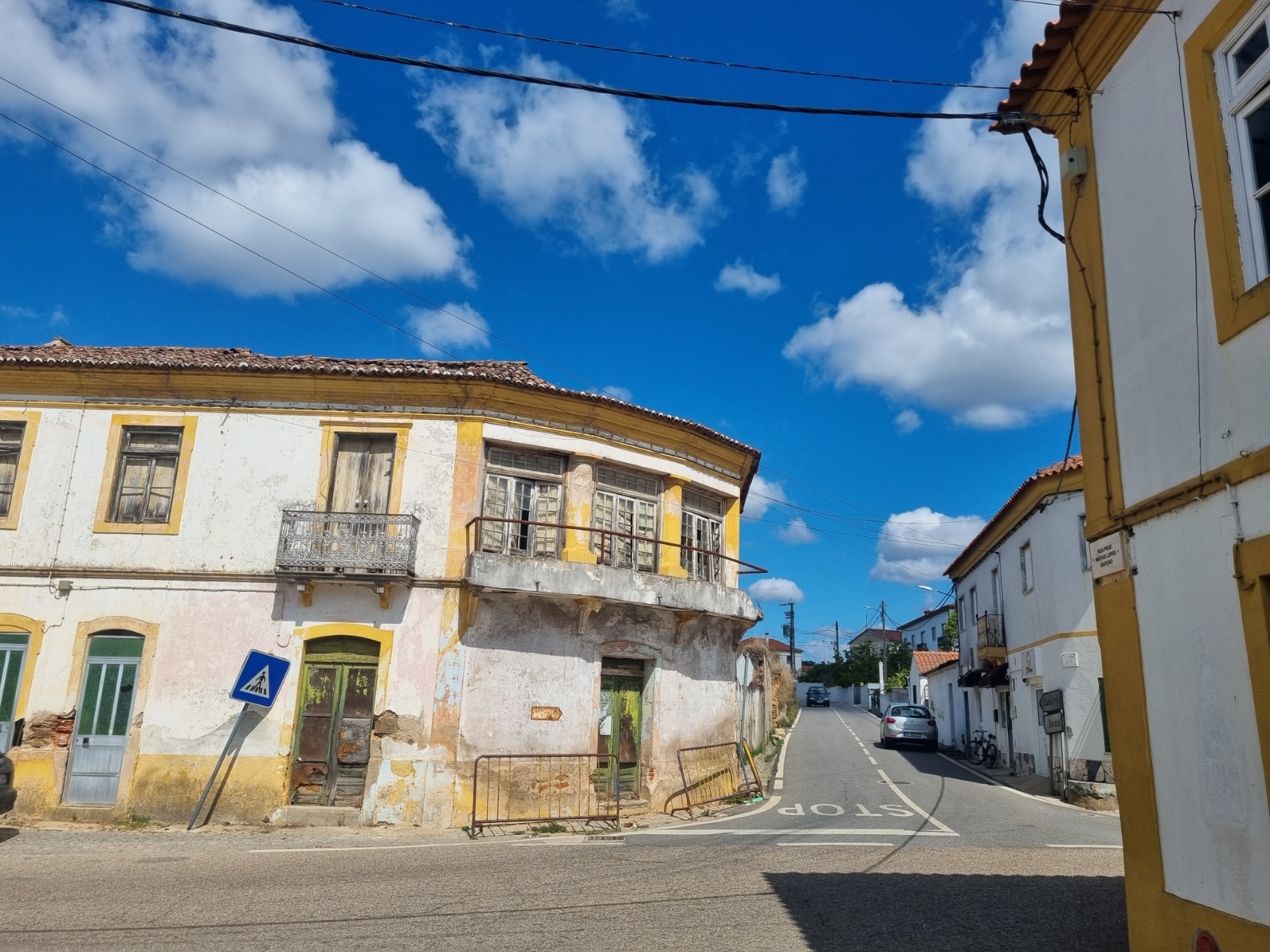 Ruined Buildings + Rustic Land