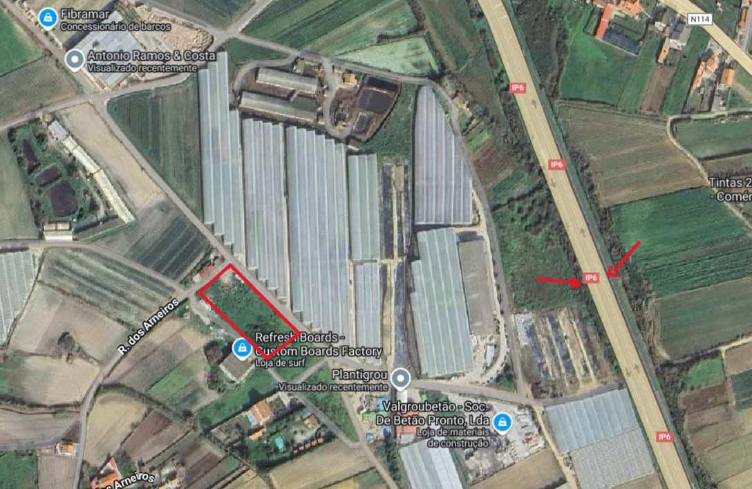 Land with 5.250m2 project approved for industrial unit